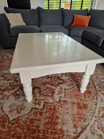 Salontafel brocant hout wit beschikbaar voor biedingen