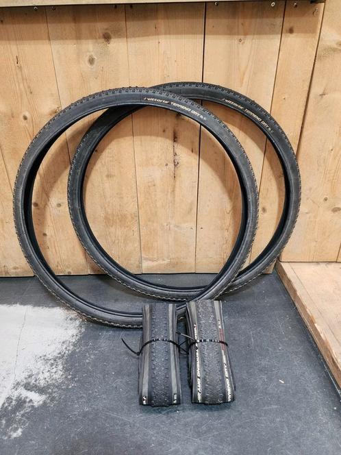 Vittoria Terreno Dry Gravel Banden 622-35 - licht gebruikt, Fietsen en Brommers, Fietsonderdelen, Zo goed als nieuw, Ophalen of Verzenden