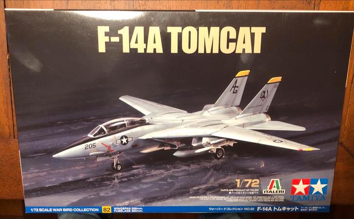 Tamiya - F-14A Tomcat 1/72 - no. 82, Hobby en Vrije tijd, Modelbouw | Vliegtuigen en Helikopters, Zo goed als nieuw, Vliegtuig