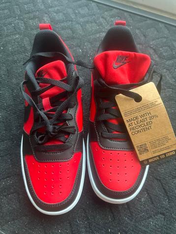 Nike Court Borough Low Recraft DV5456-600 beschikbaar voor biedingen