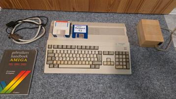 Complete set Commodore Amiga 500 beschikbaar voor biedingen