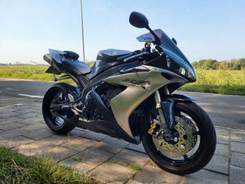 Yamaha R1 beschikbaar voor biedingen