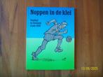 Noppen in de Klei - Voetbal in Zeeland sinds 1890, Verzenden, Zo goed als nieuw, Boek of Tijdschrift