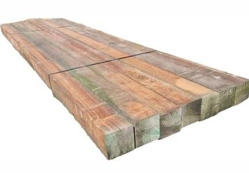 7 Hardhouten palen / balken 15x15 cm/ 4.00 m lang - nr: HB5 beschikbaar voor biedingen