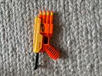 Nerf pistool met 4 pijltjes, Ophalen of Verzenden, Zo goed als nieuw