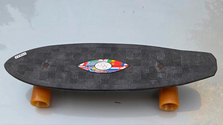 Vintage penny skateboard Pegassos Olympic International, Sport en Fitness, Skateboarden, Gebruikt, Skateboard, Verzenden