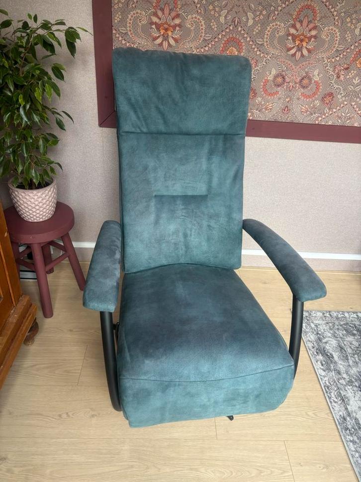 Comfortabele Relaxfauteuil, Huis en Inrichting, Fauteuils, Zo goed als nieuw, Stof, 50 tot 75 cm, Minder dan 75 cm, Ophalen of Verzenden