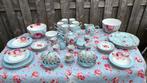 Prachtig Servies met Bloemenmotief Merk Pip Studio, Huis en Inrichting, Ophalen, Zo goed als nieuw, Overige stijlen, Aardewerk