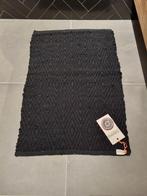 Yoshiko Vloerkleed/Badmat 60x90 cm - Nieuw!, Scandinavische stijl, 50 tot 100 cm, Zwart, Nieuw