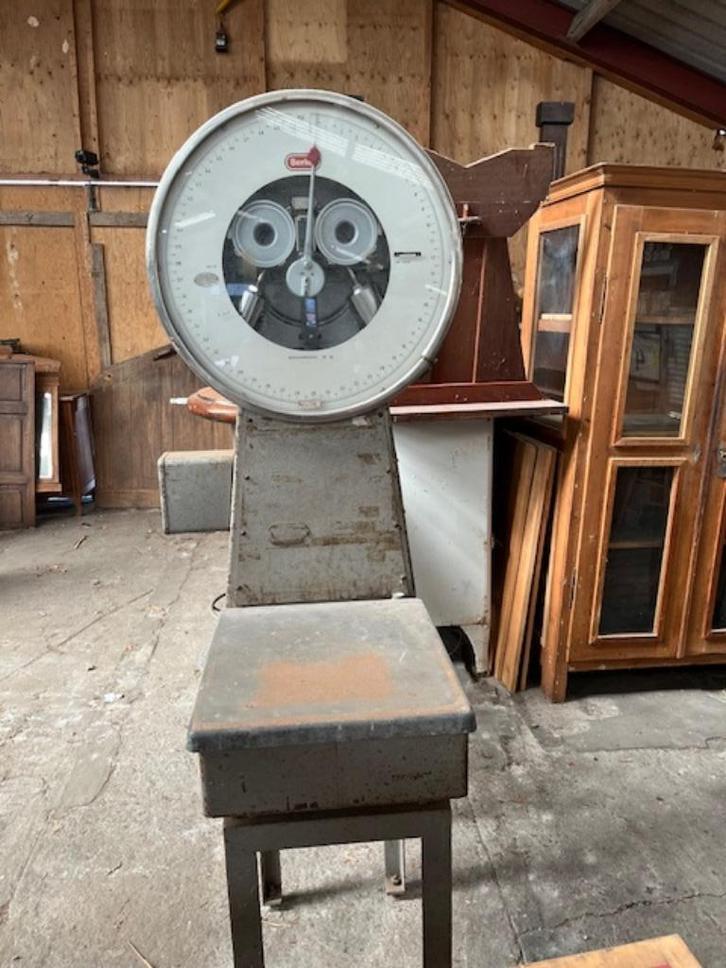 Berkel weegschaal op statief, Witgoed en Apparatuur, Weegschalen, Gebruikt, Analoog, Keukenweegschaal, 1 tot 500 gram, 10 tot 50 kg