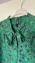 Eksept Blouse groen, bloemetjes en strik aan bovenkant. Mt S, Groen, Ophalen of Verzenden, Eksept Shoeby, Zo goed als nieuw