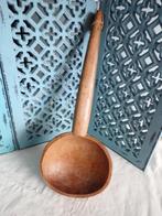 Grote, oude opscheplepel, handwerk, Verzenden
