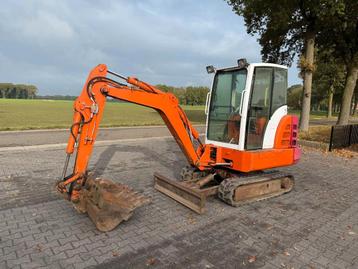 Schaeff HR14 minigraver 2,8t (bj 2001) beschikbaar voor biedingen