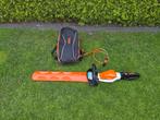 Stihl hsa 130T heggenschaar zgan incl accutas, Ophalen, Zo goed als nieuw, Accu