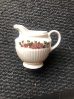 Wedgwood melkkannetje Briar Rose, Huis en Inrichting, Keuken | Servies, Ophalen, Overige typen, Zo goed als nieuw, Wedgwood