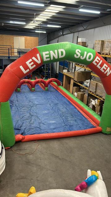 Levend Sjoelen springkussen te koop! beschikbaar voor biedingen