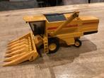 New Holland maaidorser schaalmodel, Ophalen of Verzenden, Zo goed als nieuw, Tractor of Landbouw, Overige merken