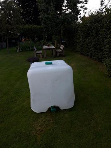 IBC tank 1000 liter beschikbaar voor biedingen