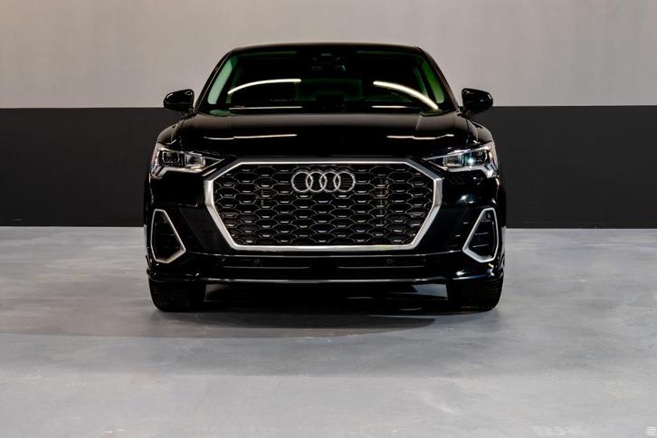 Audi Q3 Sportback Q3 Sportback 35 S line Automaat Panorama, Auto's, Audi, Particulier, Q3, 360° camera, ABS, Achteruitrijcamera