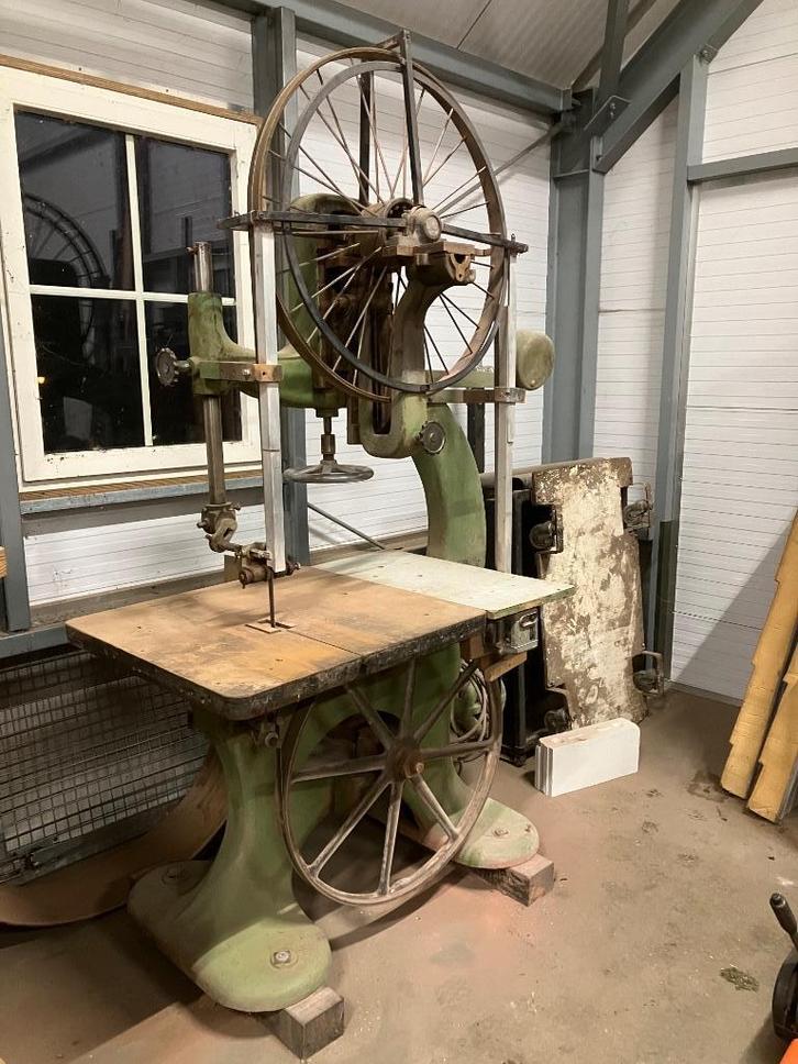 lintzaag uit 1912, Doe-het-zelf en Verbouw, Gereedschap | Zaagmachines, Gebruikt, Lintzaag, 1200 watt of meer, 70 mm of meer, Ophalen