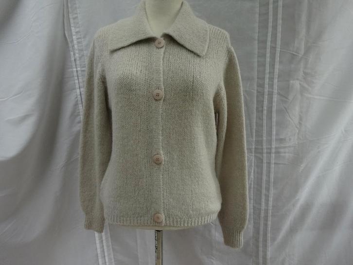 CG -LUXE beige vest - maat M, Kleding | Dames, Truien en Vesten, Nieuw, Maat 38/40 (M), Beige, Ophalen of Verzenden