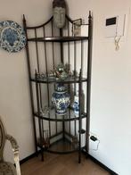 Hoekstelling met glazen planken, Ophalen, Gebruikt