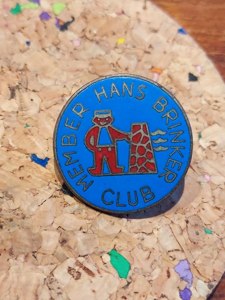 Unieke broche. Hans Brinkers Club Member., Verzamelen, Speldjes, Pins en Buttons, Zo goed als nieuw, Speldje of Pin, Figuurtje