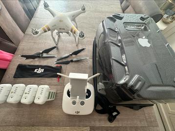 Dji Phantom 3 Profossionel met nieuw  Carbon tas beschikbaar voor biedingen