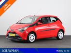 Toyota Aygo 1.0 VVT-i X-Play X-Shift Automaat | NL-Auto | Ap, Auto's, Stof, Gebruikt, Euro 6, Met garantie (alle)