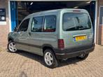 Peugeot Partner MPV 1.6-16V VTC 2004 Trekhaak NAP, Stof, Gebruikt, Zwart, 4 cilinders