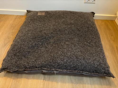 Bodilson vloer/zit kussen bruin 25 euro, Huis en Inrichting, Stoffering | Tapijten en Kleden, Gebruikt, 100 tot 150 cm, 100 tot 150 cm