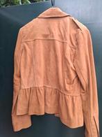 Suede jasje met peplum 38, Ophalen of Verzenden, Zo goed als nieuw, Maat 38/40 (M)