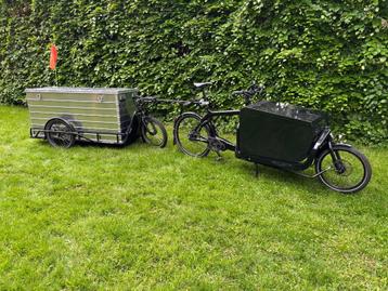 Transportcombinatie: Larry vs Harry & Carla Cargo trailer beschikbaar voor biedingen