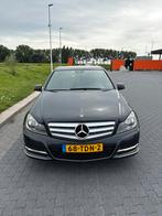 Mercedes-Benz C-Klasse C220 Sedan, Achterwielaandrijving, 1800 kg, 4 cilinders, Origineel Nederlands