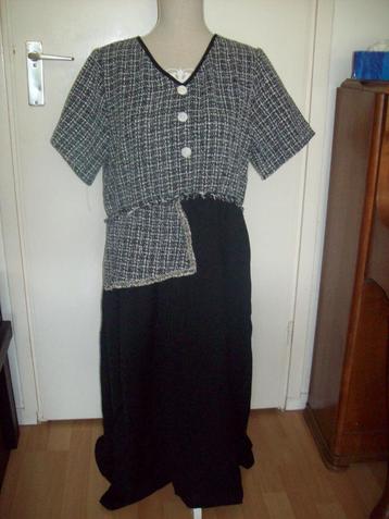 NIEUW! Trendy elegante zwarte vintage jurk maat XL 44 46 beschikbaar voor biedingen