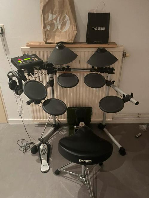 Yamaha elektrisch drumstel, Muziek en Instrumenten, Drumstellen en Slagwerk, Zo goed als nieuw, Yamaha, Ophalen of Verzenden