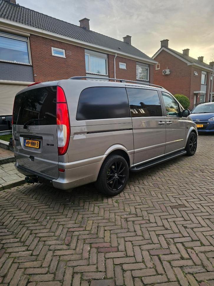 Bom-volle en erg mooie Viano 3.0 v6 automaat, Auto's, Bestelauto's, Particulier, Achteruitrijcamera, Airbags, Airconditioning