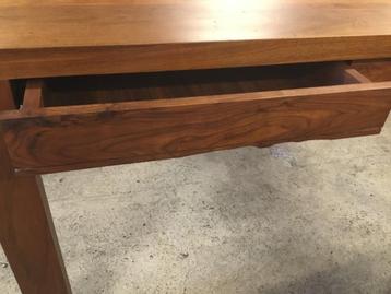 Prachtige noten houten Tafel (bureau) met diepe lades. - afbeelding 6
