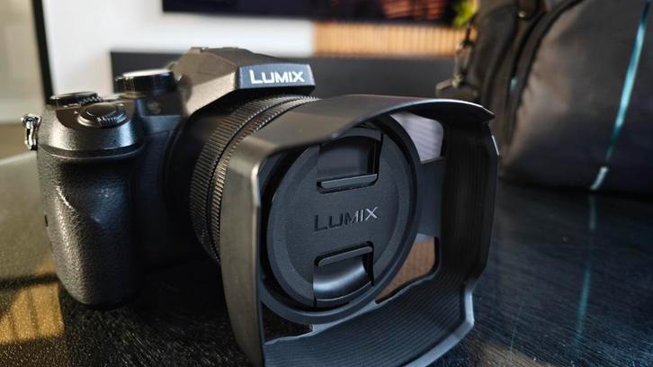 Panasonic Lumix FZ2000 – Bridge camera – 24-480mm zoom – 4K, Audio, Tv en Foto, Videocamera's Analoog, Ophalen of Verzenden