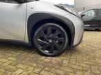 Toyota Aygo X 1.0 VVT-i S-CVT first | NL Auto | DLR onderhou, Auto's, Origineel Nederlands, Te koop, Zilver of Grijs, Benzine