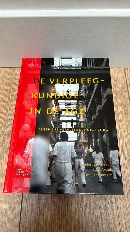 De verpleegkundige in de AGZ, Boeken, Wetenschap, Zo goed als nieuw, Overige wetenschappen, Ophalen of Verzenden