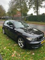 BMW 1-Serie 2.0 116I 5DR 2009 Zwart, Auto's, 1-Serie, 1995 cc, Zwart, 4 cilinders