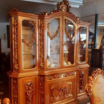 EXCLUSIVE  BAROK  EETKAMERS  UIT  ITALIE  [ BAZZI ]  NIEUWE beschikbaar voor biedingen