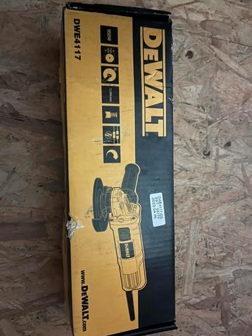 DeWalt haakse slijper nieuw in doos beschikbaar voor biedingen