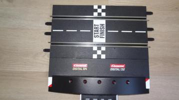 Carrera Digital 132/ 124 CU 30352 met Fw 5330 beschikbaar voor biedingen
