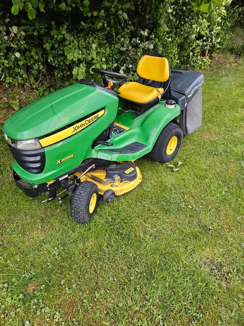 John deere x300r zitmaaier grasmaaier opvanger, Tuin en Terras, Zitmaaiers, Gebruikt, 90 tot 120 cm, Opvangbak, Ophalen