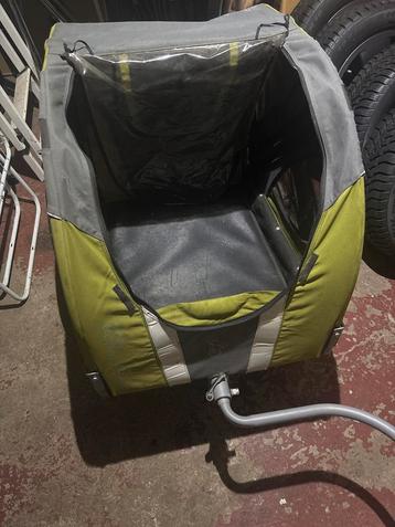 Fietskar Hond/Boodschappen - Goede staat (Rits defect) beschikbaar voor biedingen