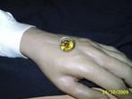 Zilvere   ring met  Saffier  maat 19, 19 tot 20, Geel, Nieuw, Ophalen of Verzenden