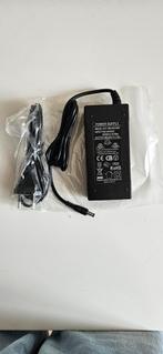 B20/b3/b5 charger, Ophalen of Verzenden, Zo goed als nieuw