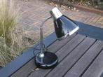 Mooie bureau-lamp (ik heb er twee), Huis en Inrichting, Lampen | Tafellampen, Ophalen of Verzenden, Zo goed als nieuw, Metaal